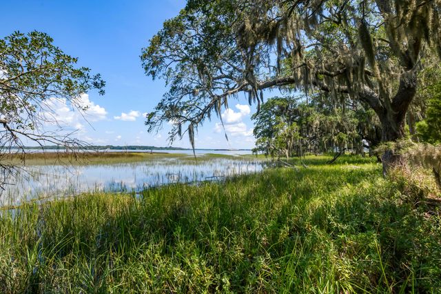 6258 Josie Ridge Road, Wadmalaw Island, SC 29487