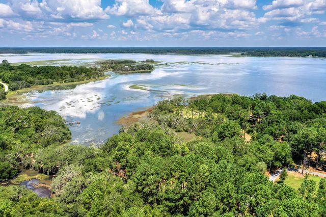 6258 Josie Ridge Road, Wadmalaw Island, SC 29487