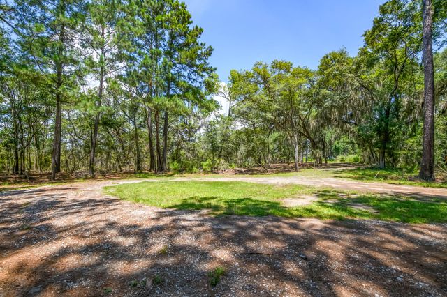 6258 Josie Ridge Road, Wadmalaw Island, SC 29487