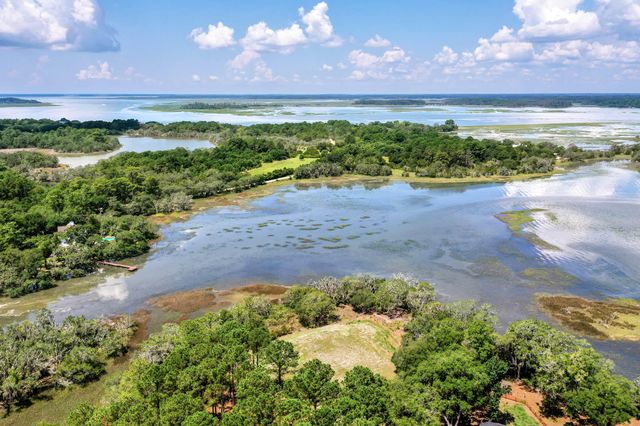 6258 Josie Ridge Road, Wadmalaw Island, SC 29487