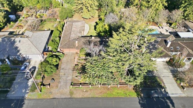 643 Jay Street, Los Altos, CA 94022