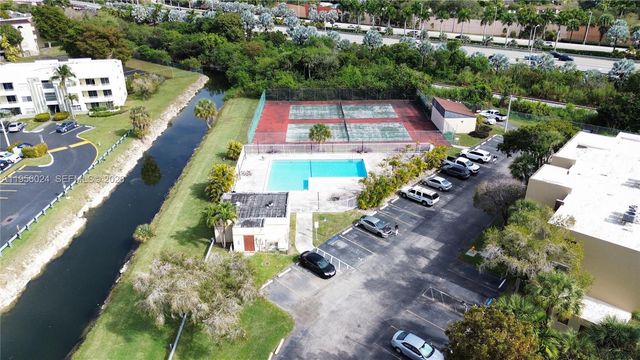 10865 SW 112th Ave 209, Miami, FL 33176