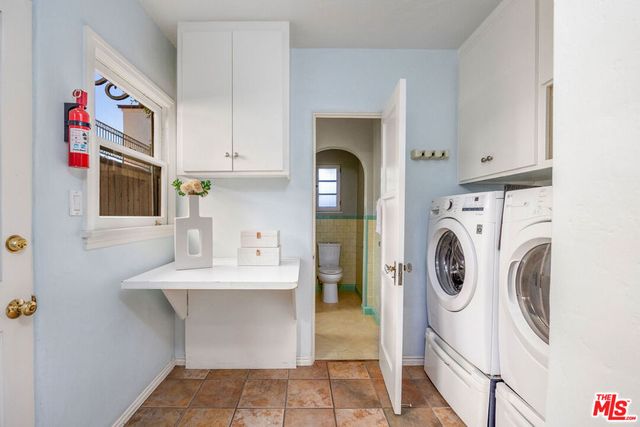 6501 Whitworth Drive, Los Angeles, CA 90035