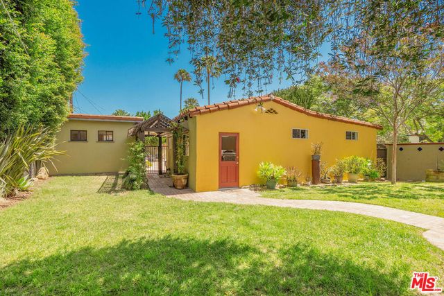 6501 Whitworth Drive, Los Angeles, CA 90035