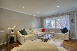 1079 Neck Ln 1, Elizabeth City, NJ 07201
