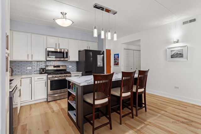 8727 W BRYN MAWR Avenue 501, Chicago, IL 60631