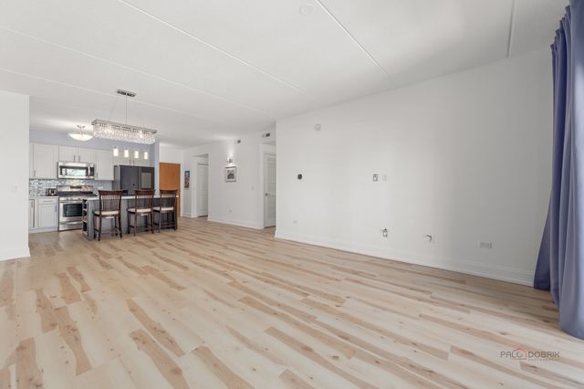 8727 W BRYN MAWR Avenue 501, Chicago, IL 60631