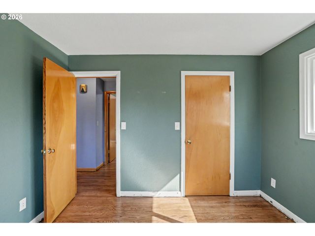 4724 FIR DELL Dr, Salem, OR 97302