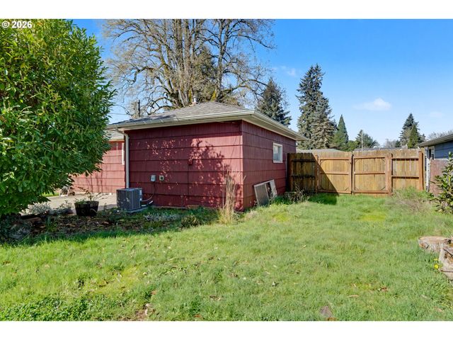 4724 FIR DELL Dr, Salem, OR 97302