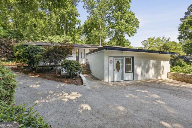 2056 Abby Lane NE, Atlanta, GA 30345