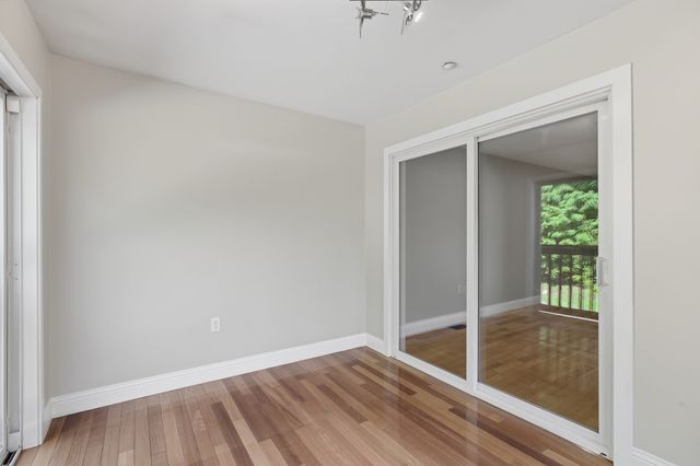 6 Mayberry Drive E, Westborough, MA 01581