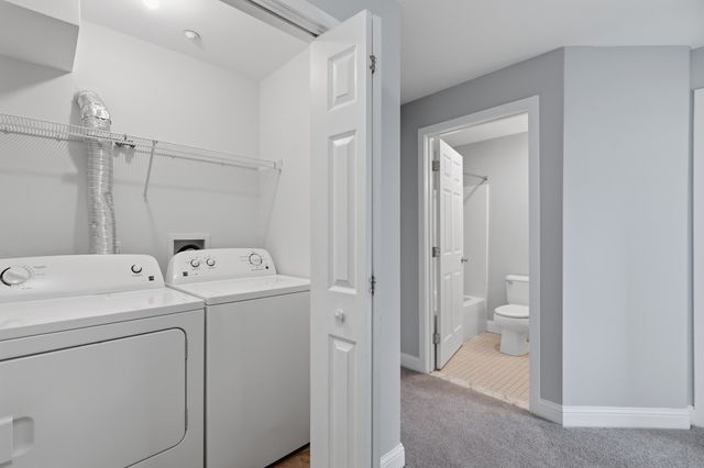 6 Mayberry Drive E, Westborough, MA 01581