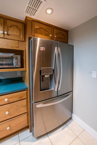 5003 UMBER WAY S, Tampa, FL 33624