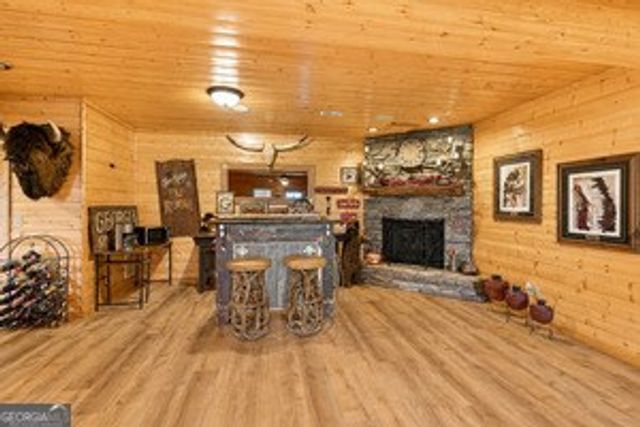 649 Weaver Creek Way, Blue Ridge, GA 30513