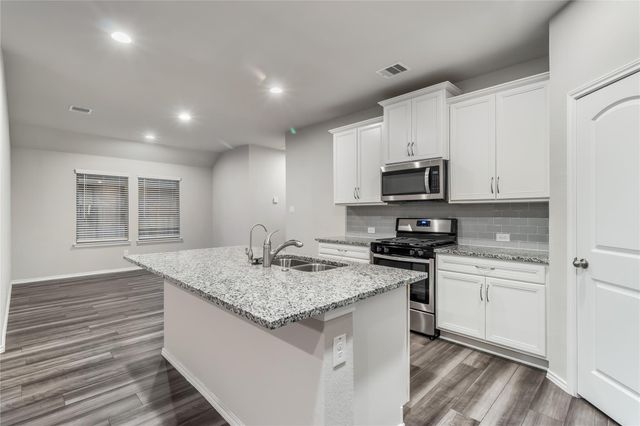 9257 Inland Leather Lane, Conroe, TX 77385