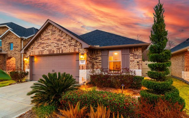 9257 Inland Leather Lane, Conroe, TX 77385