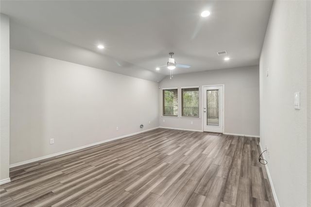 9257 Inland Leather Lane, Conroe, TX 77385