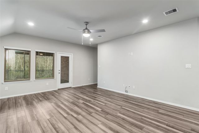 9257 Inland Leather Lane, Conroe, TX 77385