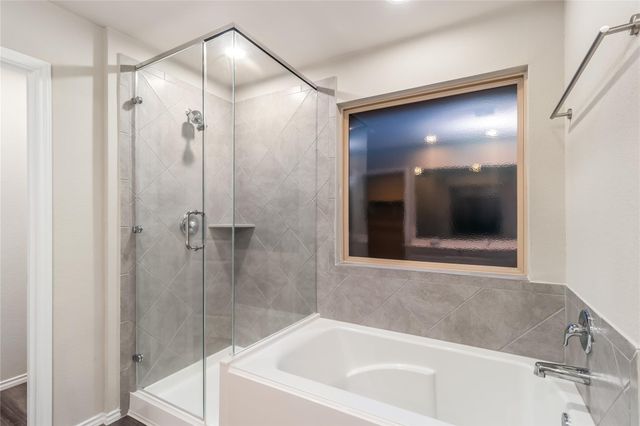 9257 Inland Leather Lane, Conroe, TX 77385