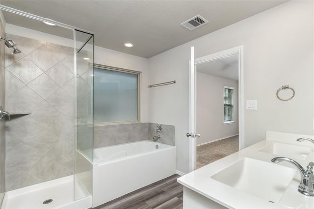 9257 Inland Leather Lane, Conroe, TX 77385