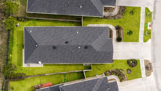 9257 Inland Leather Lane, Conroe, TX 77385