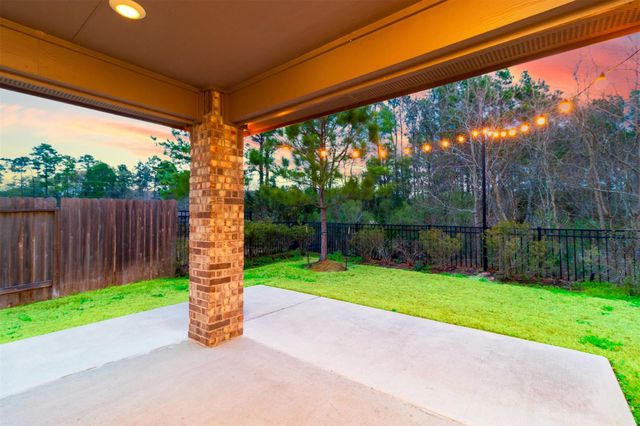 9257 Inland Leather Lane, Conroe, TX 77385