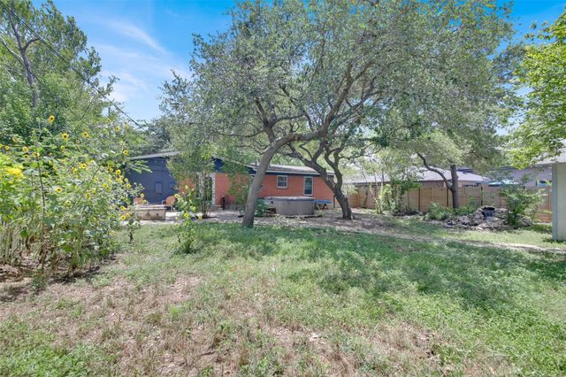7610 Gault ST, Austin, TX 78757