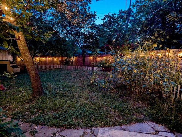 7610 Gault ST, Austin, TX 78757