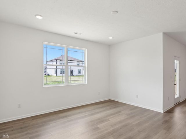 188 Springfield Crossing, Greenfield, IN 46140