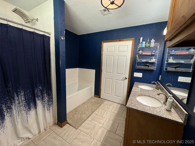 1115 Carbon, Mcalester, OK 74501