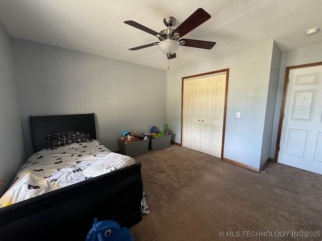 1115 Carbon, Mcalester, OK 74501