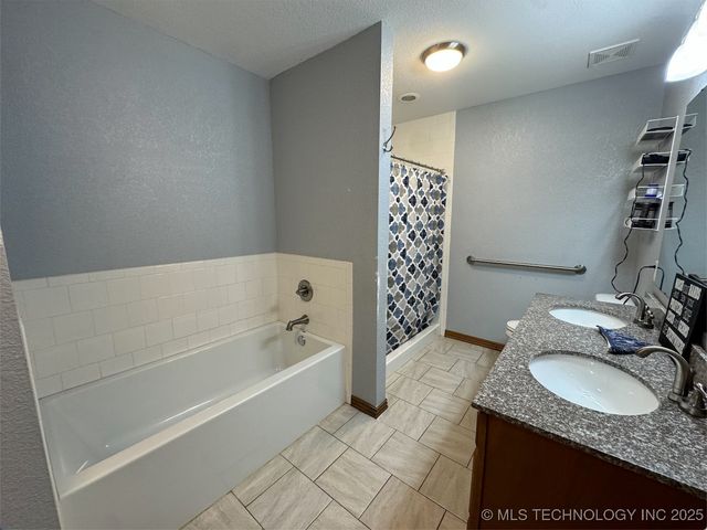 1115 Carbon, Mcalester, OK 74501