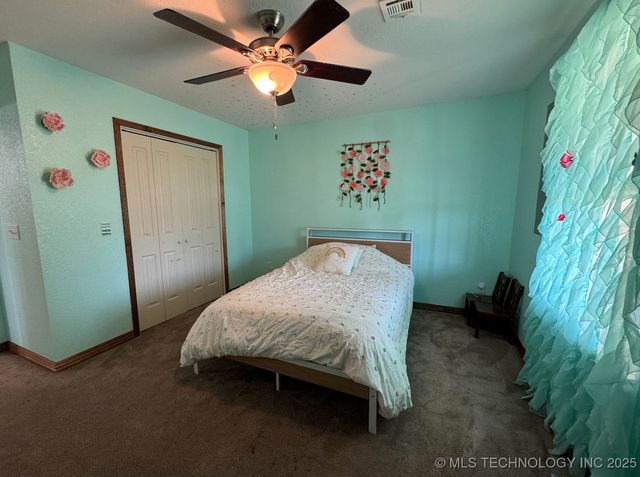 1115 Carbon, Mcalester, OK 74501