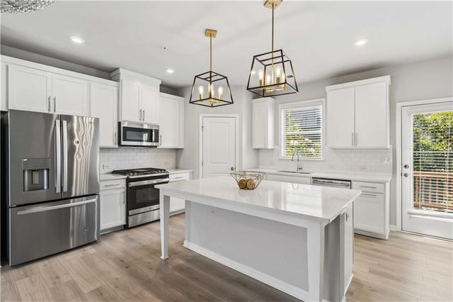6504 Brooklake Court SE, Mableton, GA 30126