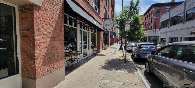 804 Chapel Street 201, New Haven, CT 06510