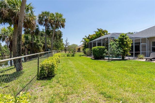1124 W HILLSBOROUGH BOULEVARD, North Port, FL 34288