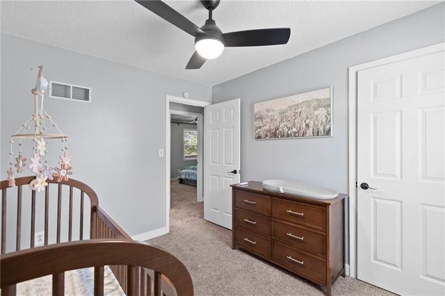 19212 E 15TH Street N, Independence, MO 64056