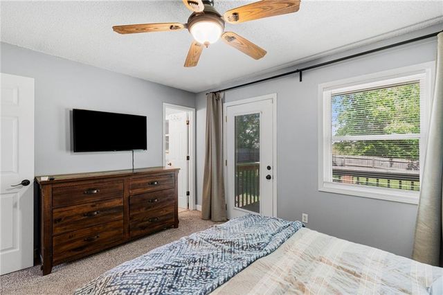 19212 E 15TH Street N, Independence, MO 64056