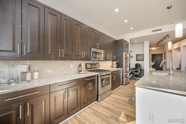 9 N Euclid Avenue 603, St Louis, MO 63108