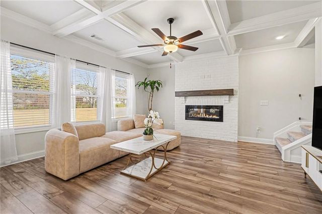 2700 Westgate Park Drive, Loganville, GA 30052