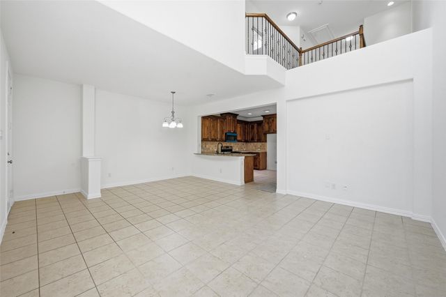 672 S Greenville Avenue, Richardson, TX 75081