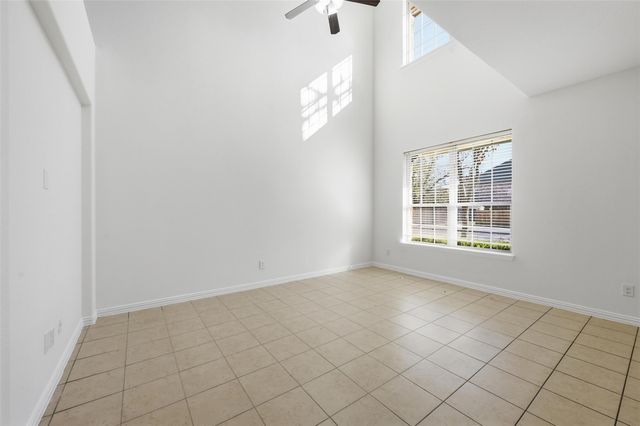 672 S Greenville Avenue, Richardson, TX 75081