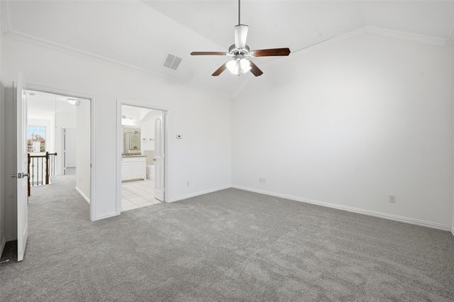 672 S Greenville Avenue, Richardson, TX 75081