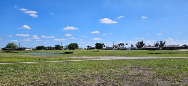 1511 NW 26th PL, Cape Coral, FL 33993