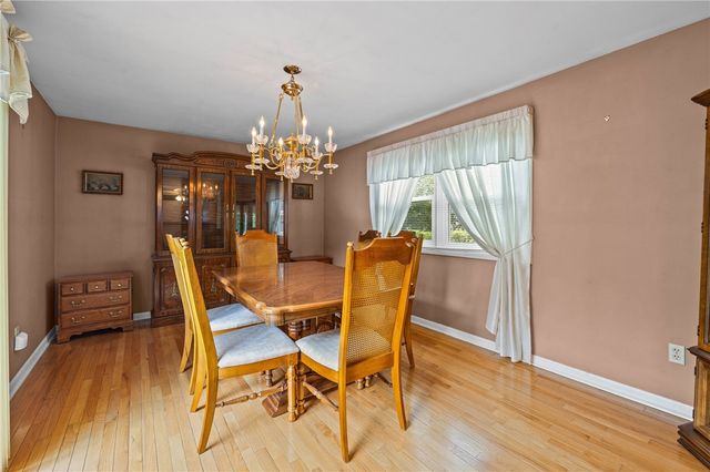 364 Lake Meadow Drive, Greece, NY 14612