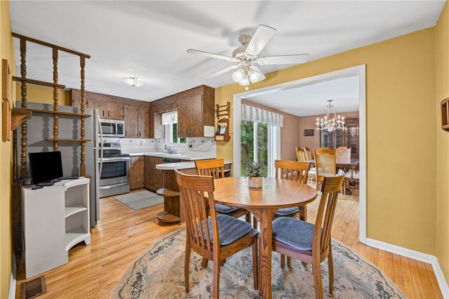 364 Lake Meadow Drive, Greece, NY 14612