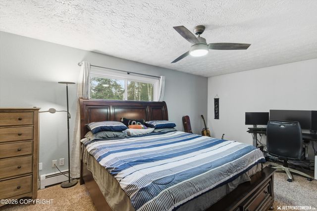 18821 S Kanaga Loop, Eagle River, AK 99577