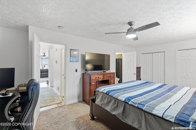 18821 S Kanaga Loop, Eagle River, AK 99577