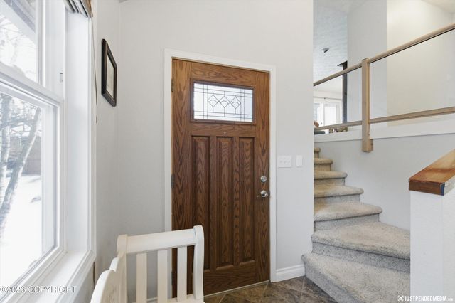 18821 S Kanaga Loop, Eagle River, AK 99577