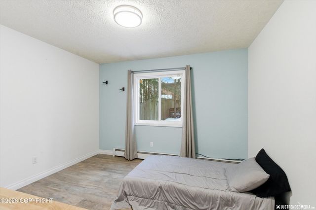 18821 S Kanaga Loop, Eagle River, AK 99577